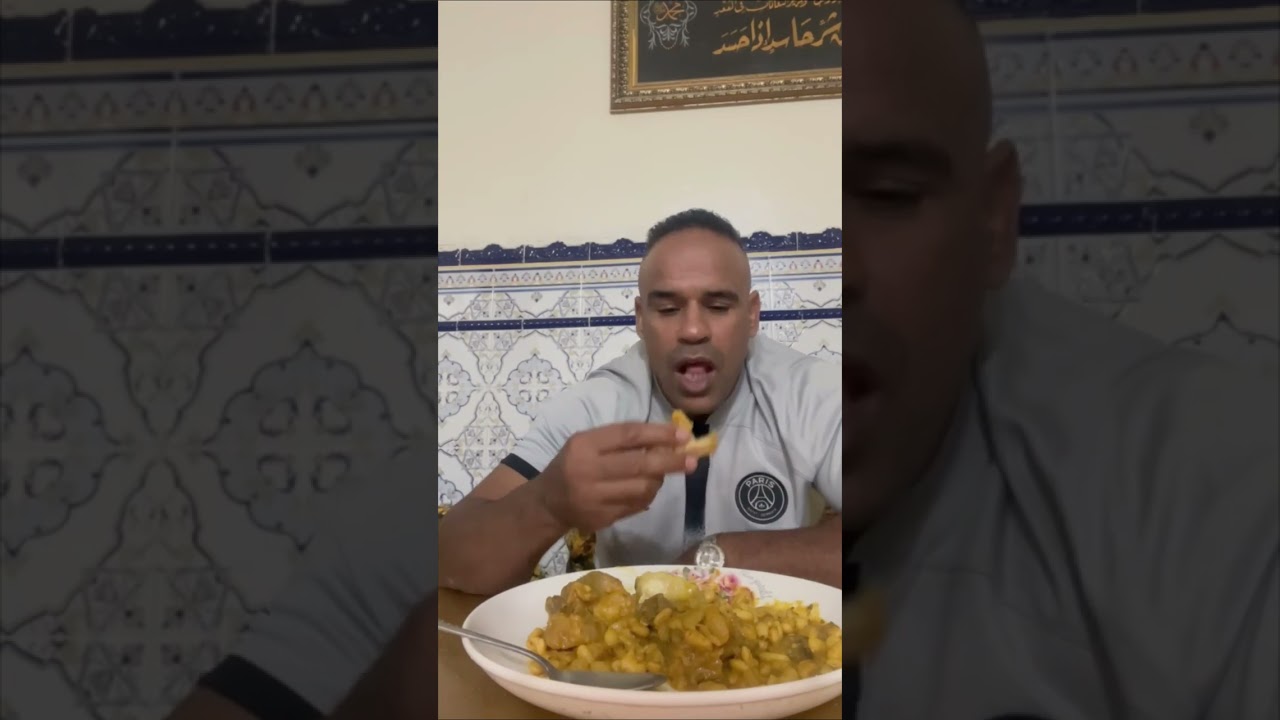 حسااان كلا طبسيل ديال الشحمة و اللوبيا و فقد الوعي