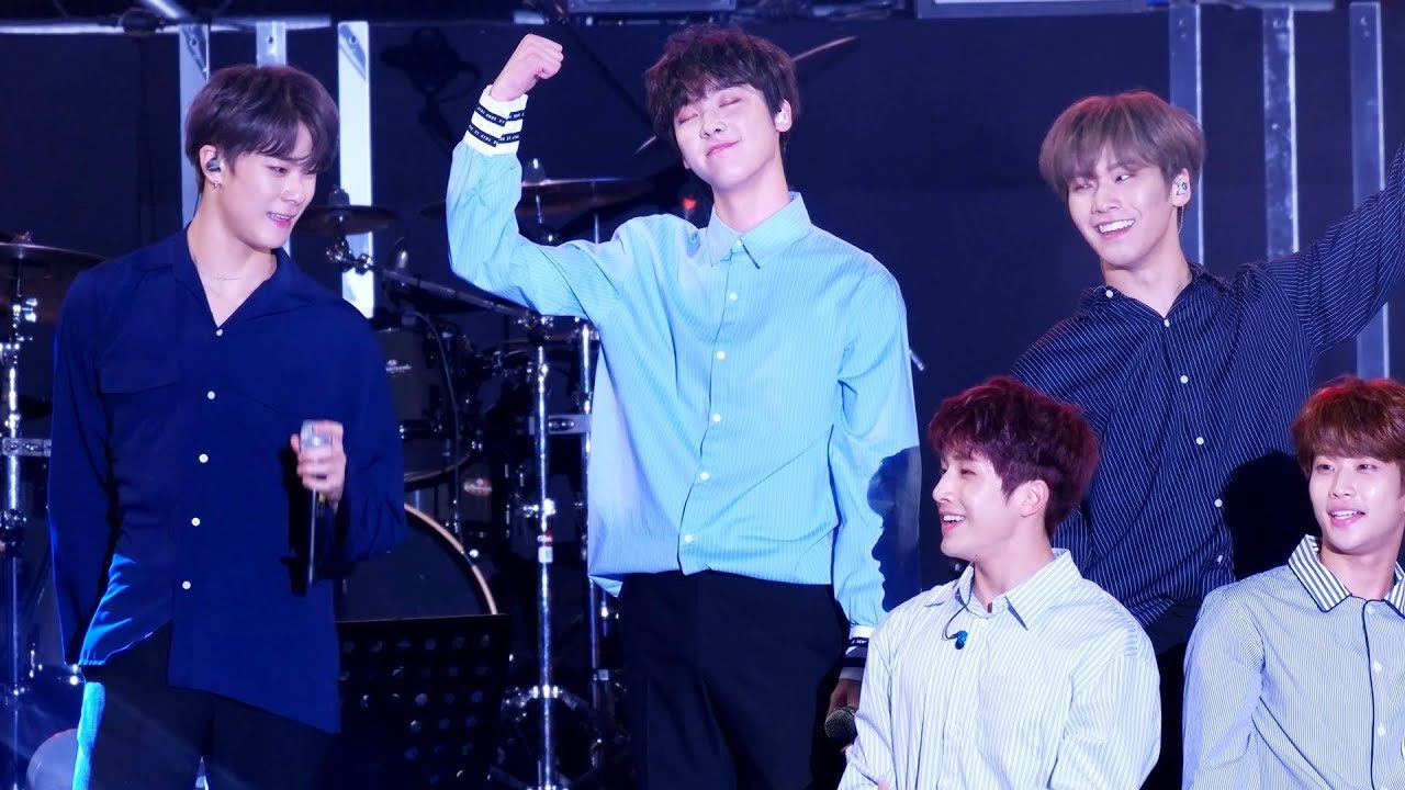 [4K]171021 아스트로(ASTRO) 윤산하 대구 한 드림콘서트 숨가빠 직캠(Fancam)