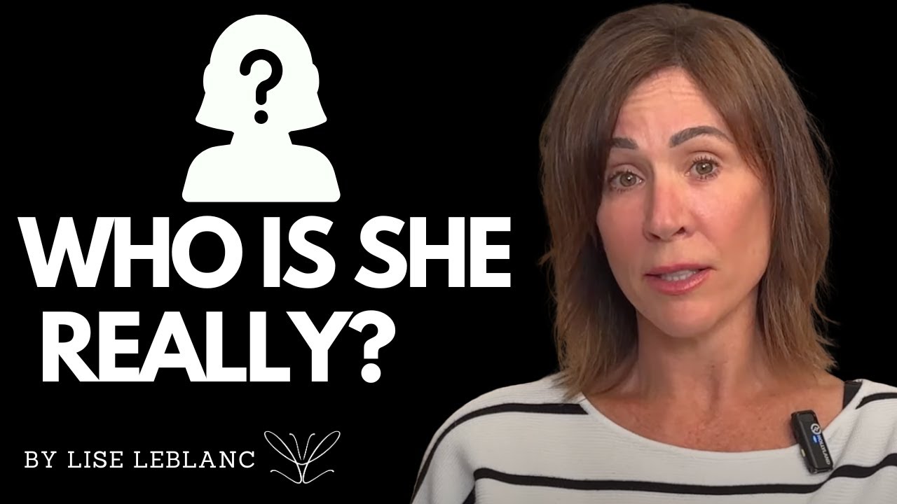 Two Women in One Body: 3 Signs of Borderline + Narcissist Traits