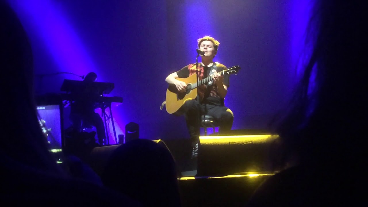 Michael Patrick Kelly Roundabouts 11.12.2017 Köln