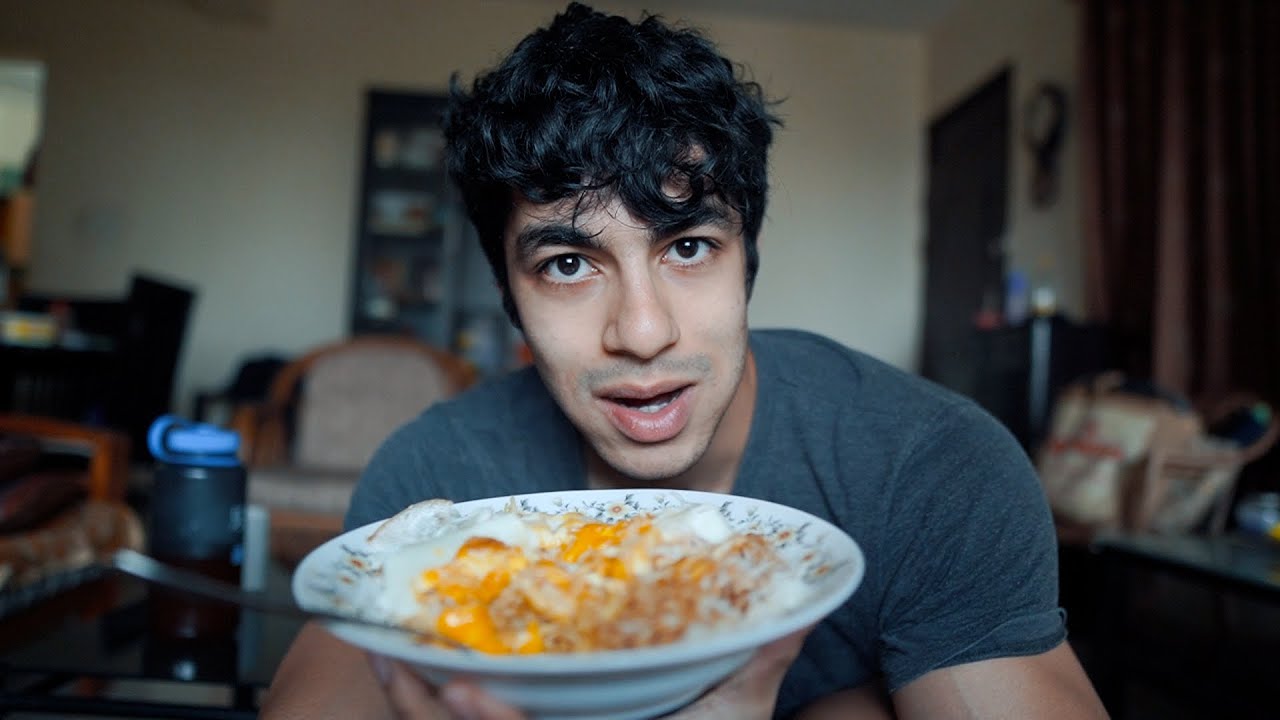 8 WEEKS OUT! Diet Changes | Quads, Calves & Adductors | Low Calorie Egg Rice Recipe