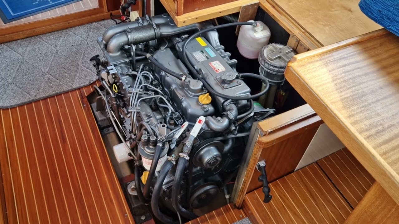 Yanmar 4JH2-DTE 88hp marine diesel sound