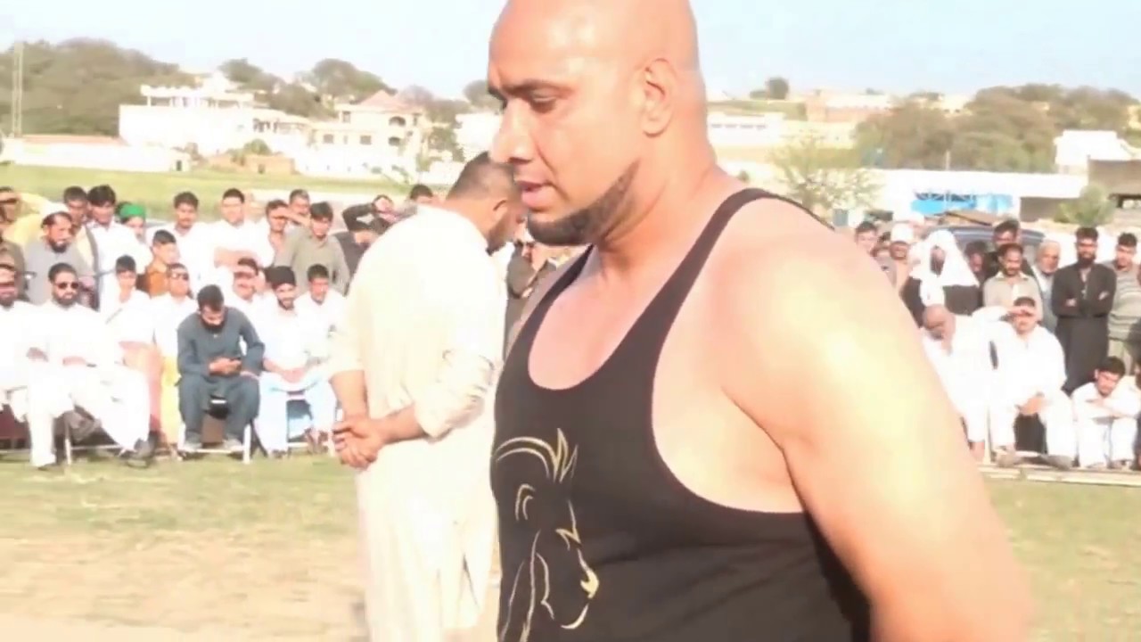 Pelwaan Raffi, Potha Sher - Stone Lifting Exhibition (March 2017)