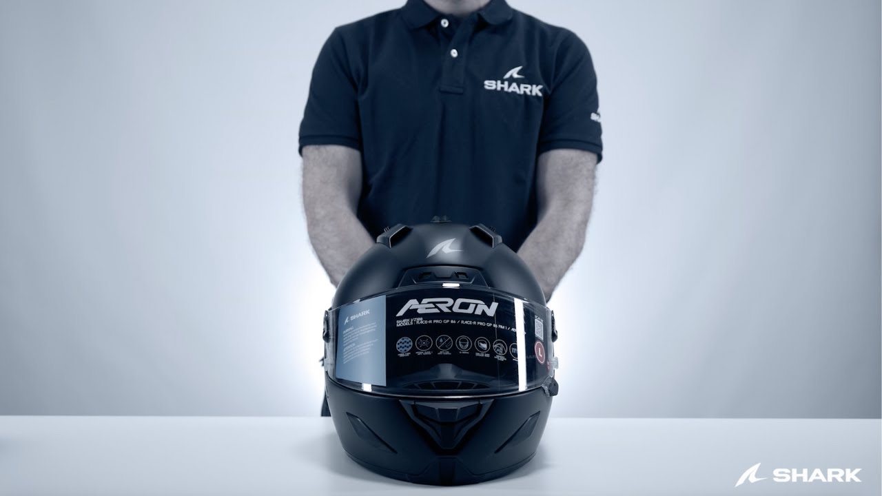 AERON - Montage de l’intercom SENA FOR SHARK