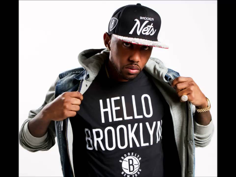 Stack Bundles & Fabolous - Thiefs Theme freestyle