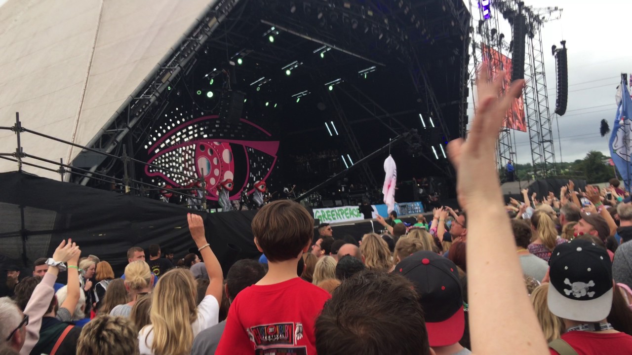 Katy Perry - E.T (Live At Glastonbury 2017)