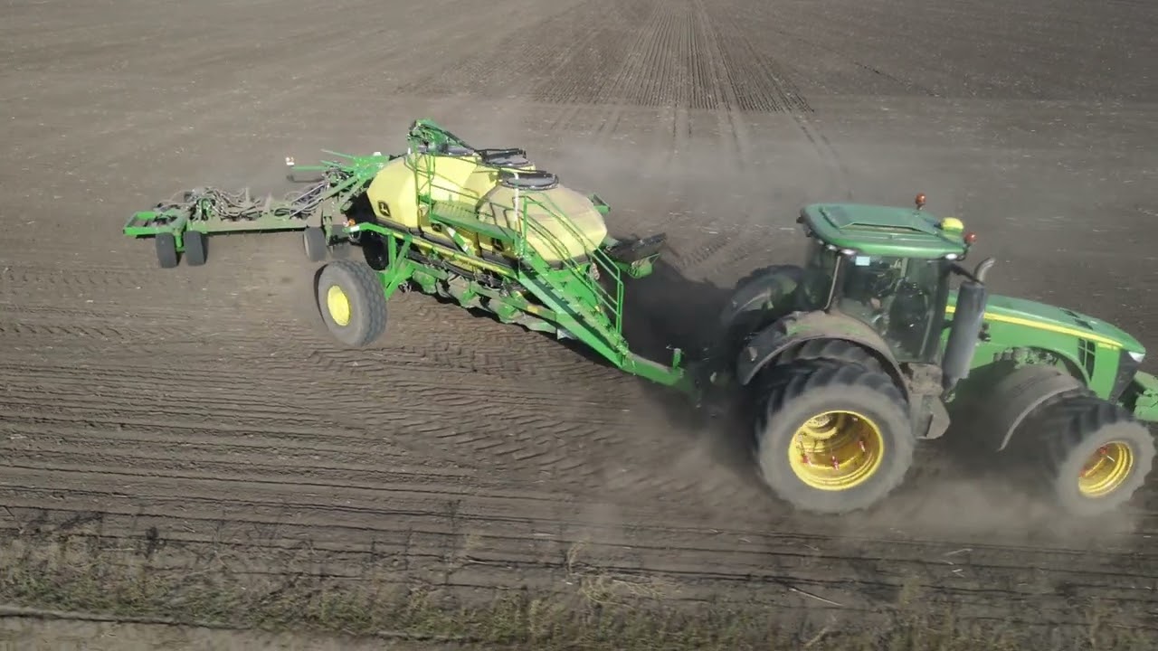Посів ячменю сівалкою John Deere 1890