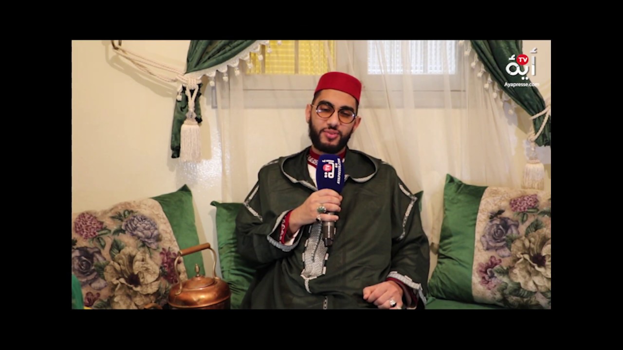 الراقي مول المقراج يقصف اشرف الحياني ..المغاربة حضيو روسكم من النصابة