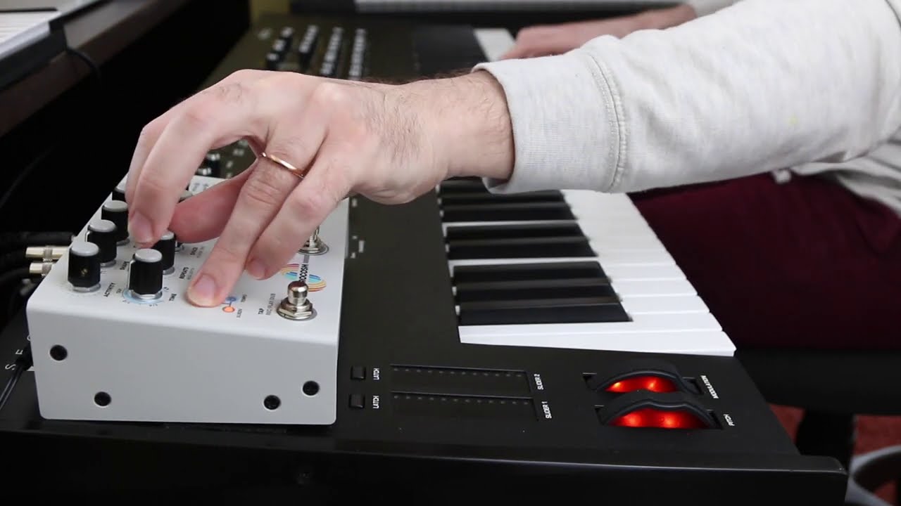 Best Ambient / Glitch Pedal for Keyboards? Hologram Microcosm