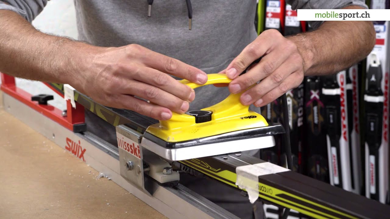 Ski de fond – Préparation des skis: Fart de retenue – Appliquer la couche de base (klister)