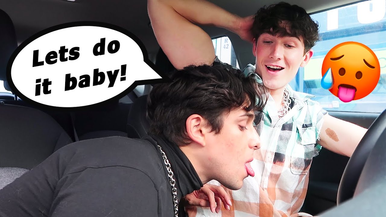 Leading My BOYFRIEND On While He Drives To See How He Reacts.. *GAY COUPLE PRANK*
