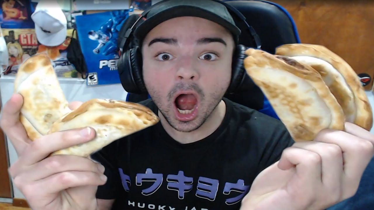 probando empanadas argentinas !!!