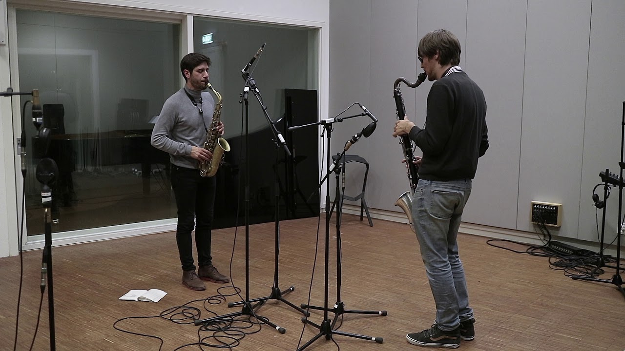 BROKEN ENTANGLEMENT / José Soares and Federico Calcagno