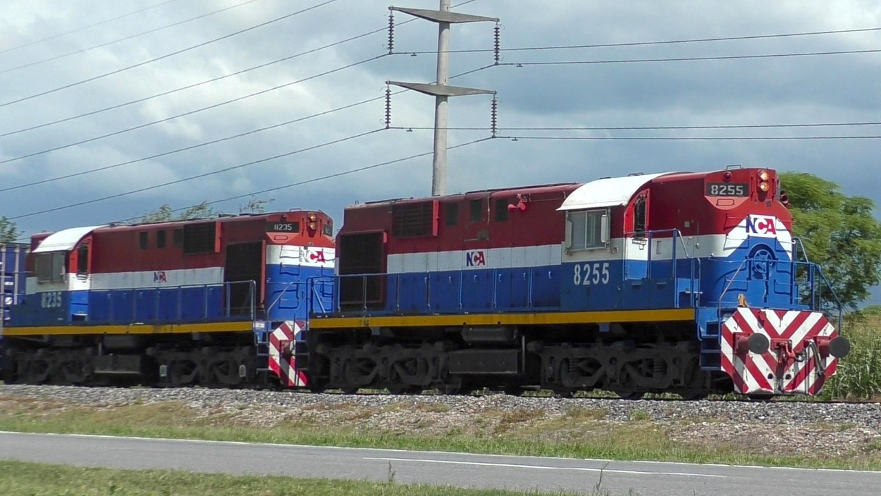 ALCo RSD-16 8255 + 8235 NCA ronroneando por Toledo