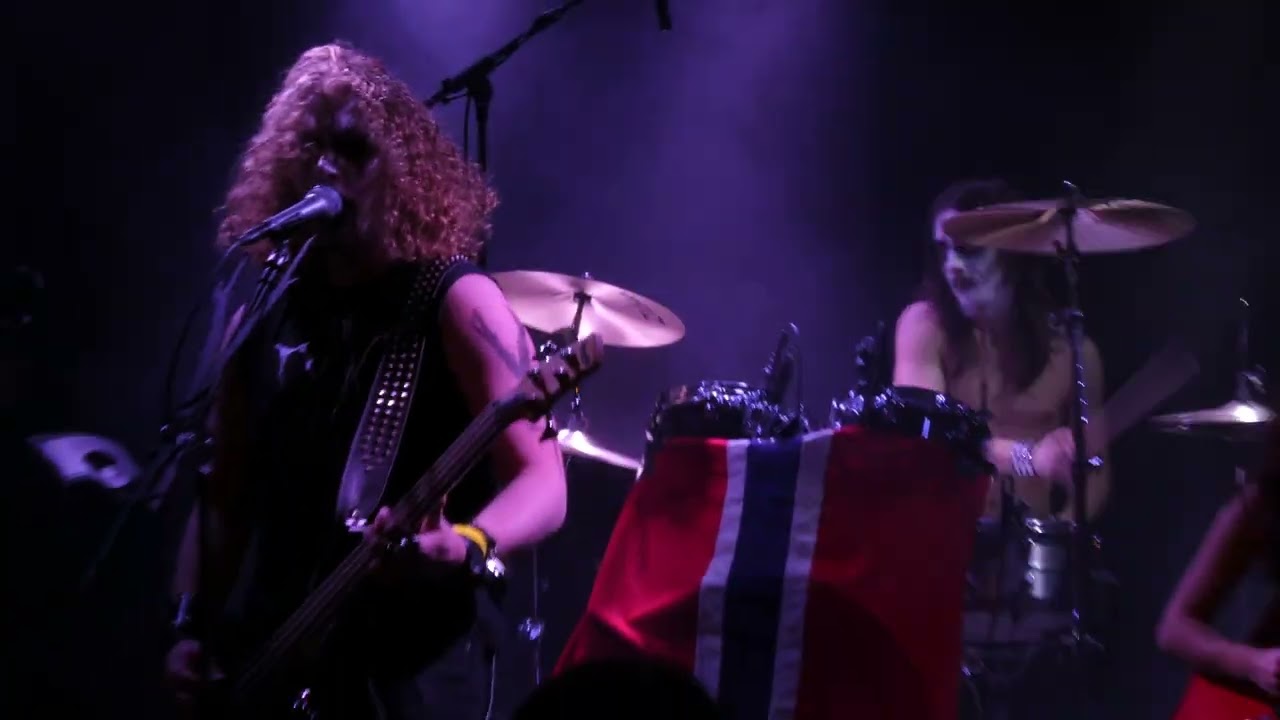 HEVN - Død og begravet (live 2026)