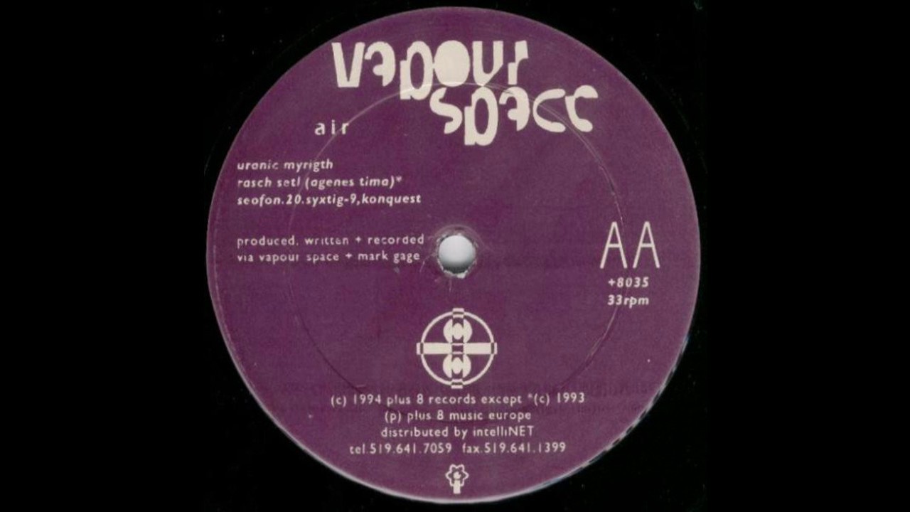 Vapourspace ‎– Space Walk (Uranic Myrigth)