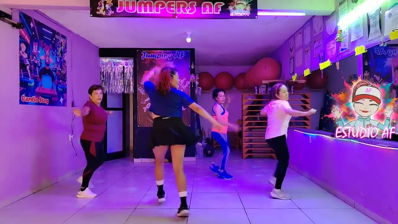TUS MENTIRAS 💜 💜 GRUPO CUMBIA NOVA.. CUMBIAS BUENAS 💥 💥 COREOGRAFIA ANA Ferrusca... 