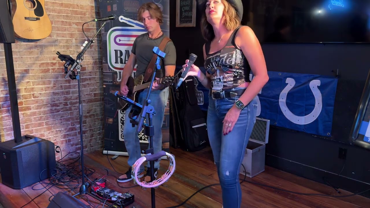 Acoustic Junkies- What’s Up cover 