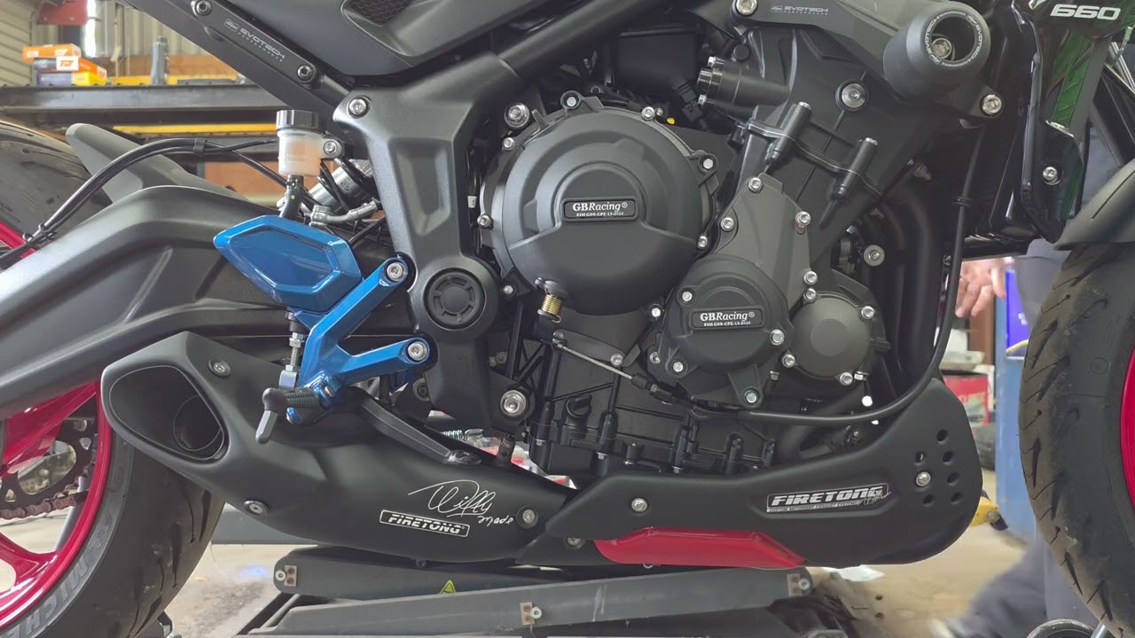 Triumph Trident 660 Firetong Exhaust Sound