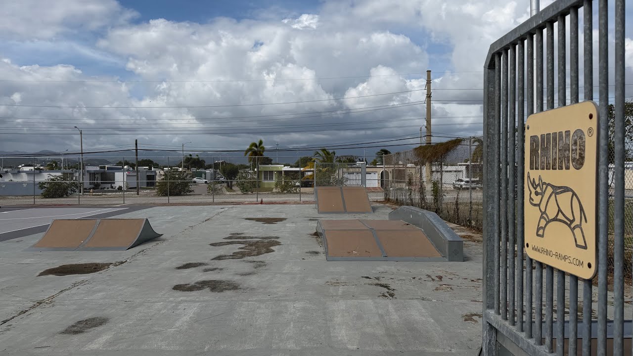 Visitando Skatepark Villa Del Carmen en Ponce ! #puertorico #visitando #skateboarding #patineta 