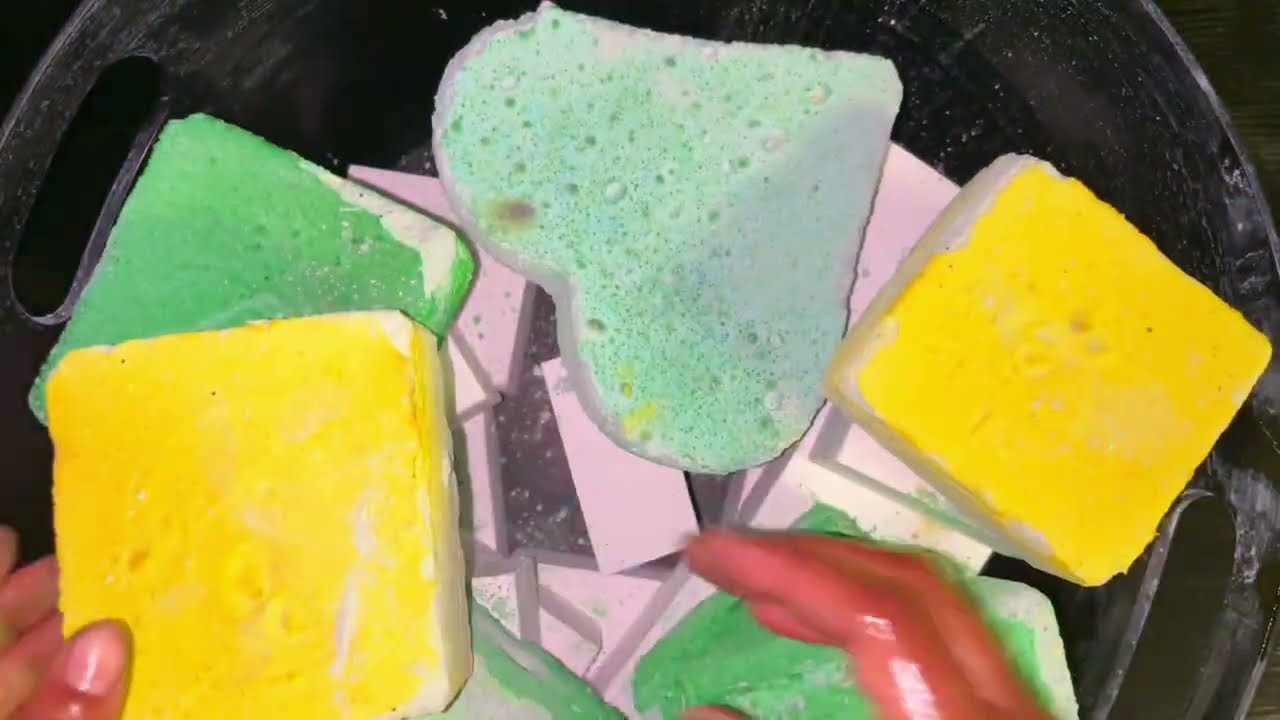 SPEED UP VERSION REQUESTED DUSTY FRESH REFORMS| #crunchycrumbles #oddlysatisfying #gymchalk 