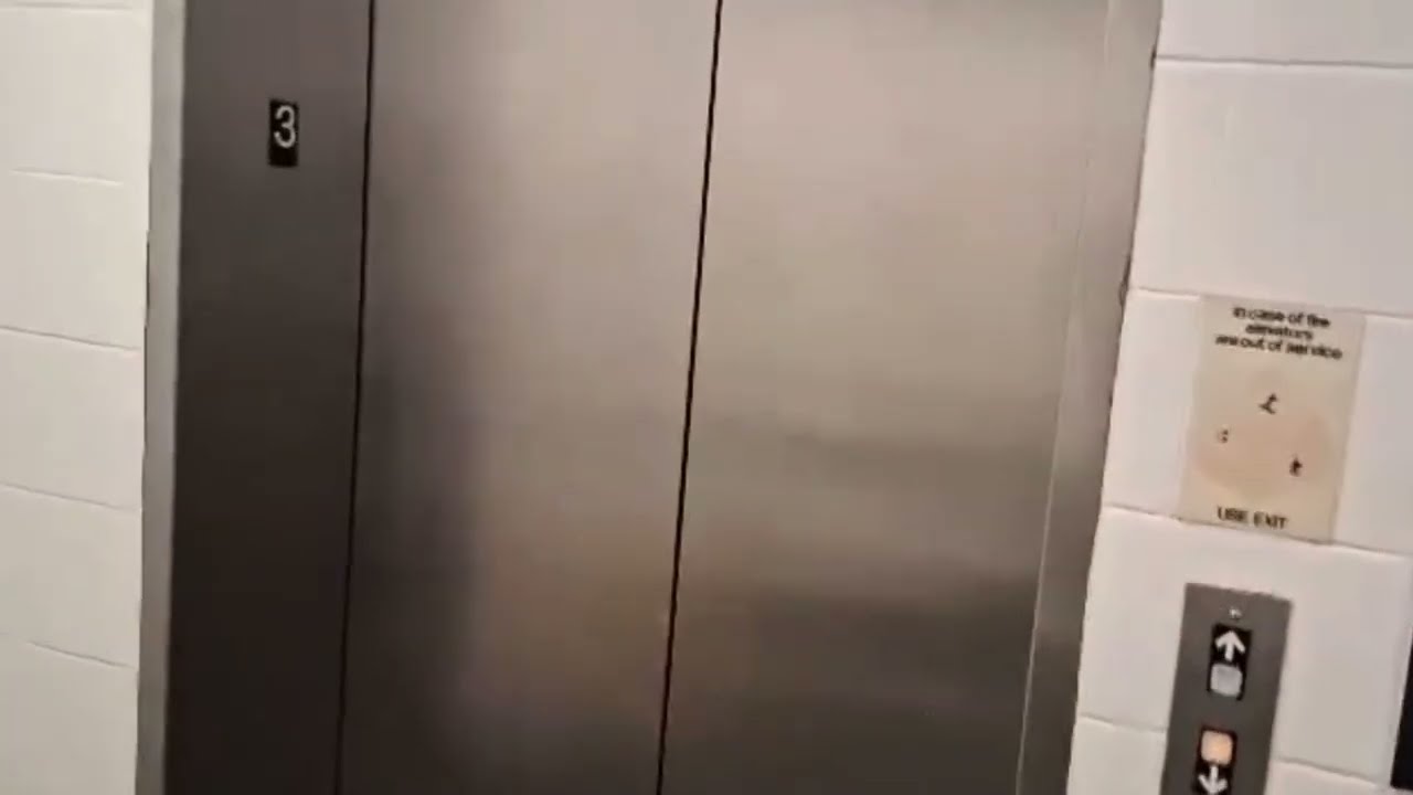 1990s ￼Dover impulse Elevator -Syracuse airport Syracuse NY ￼