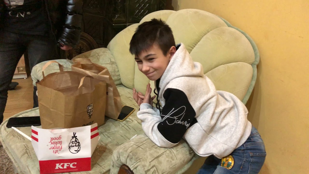 Vă prezentăm vremea de la Strehaia, mâncam KFC !⛄️🍗🍟