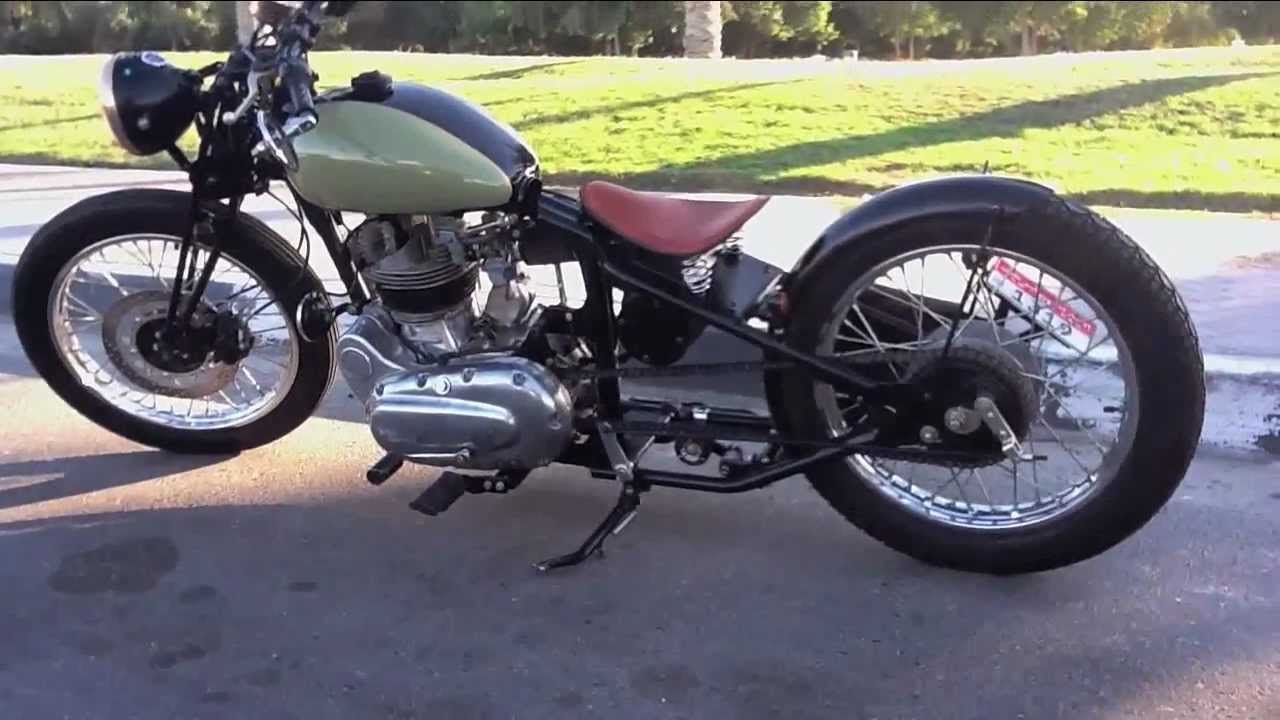 Royal Enfield Bobber: 