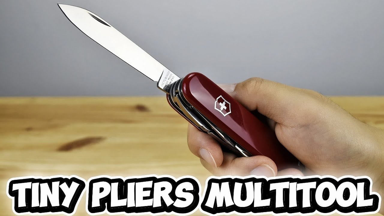 Victorinox Deluxe Tinker 1.4723 Review - Best 91mm Swiss Army Knife with Pliers (17 Functions)