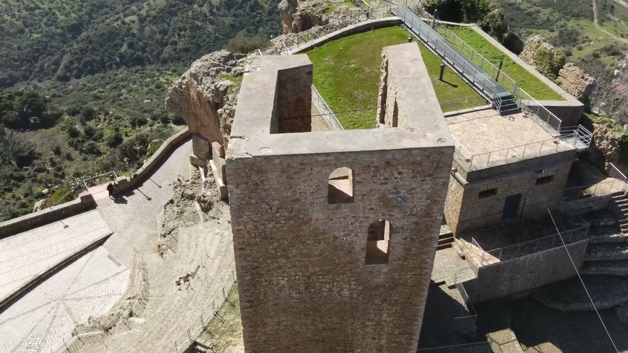 Pollina (il Borgo dell'Amore)