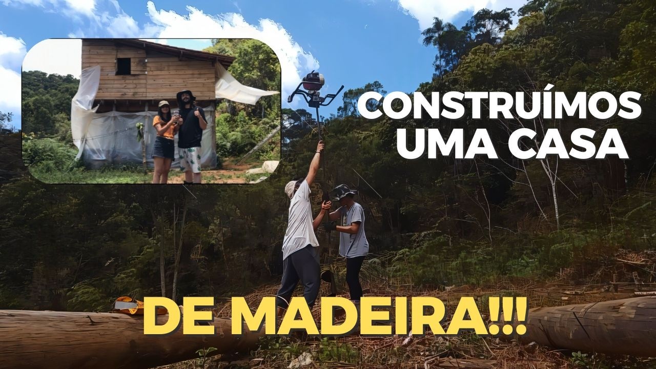 Mostrando a parte de baixo da nossa casa de madeira!!! (tem banheiro seco 😂)