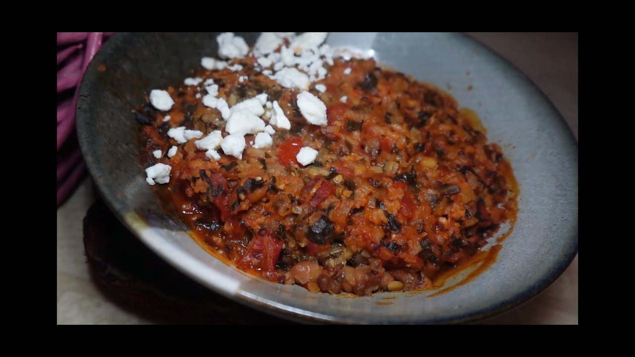 Greek Spanakorizo: Tomato Spinach and Rice