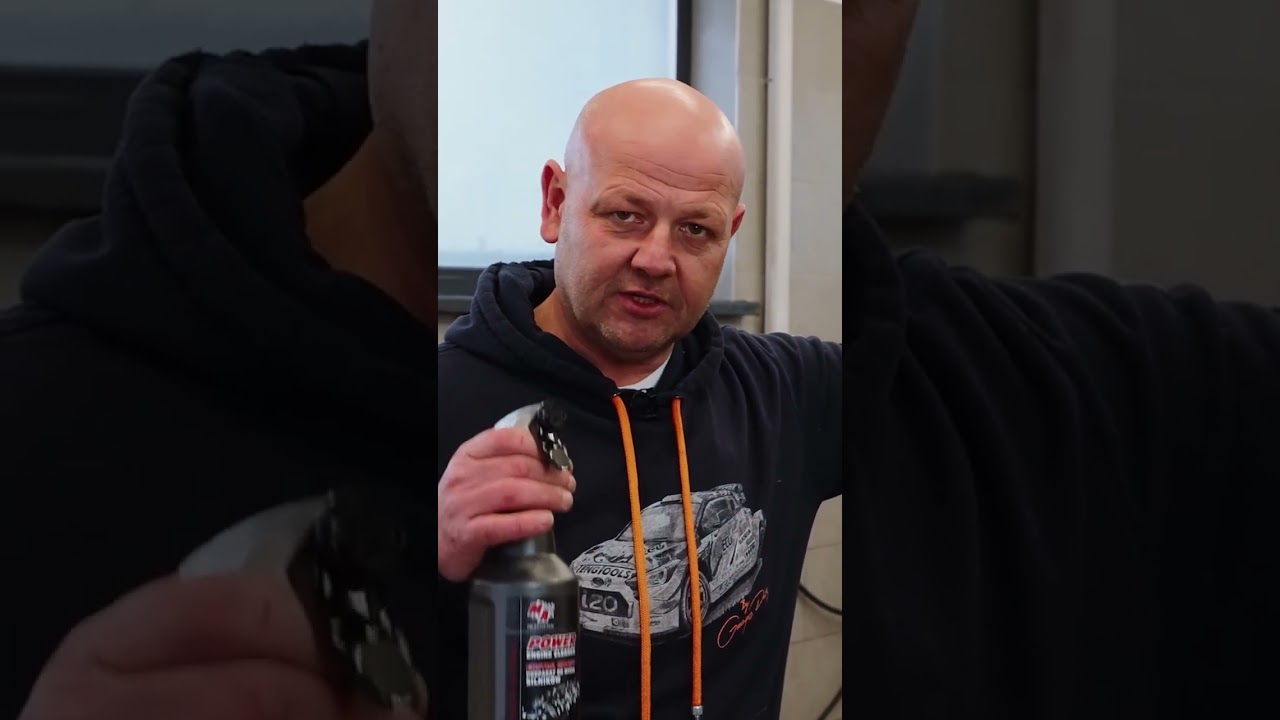 Jaki preparat do mycia silnika?