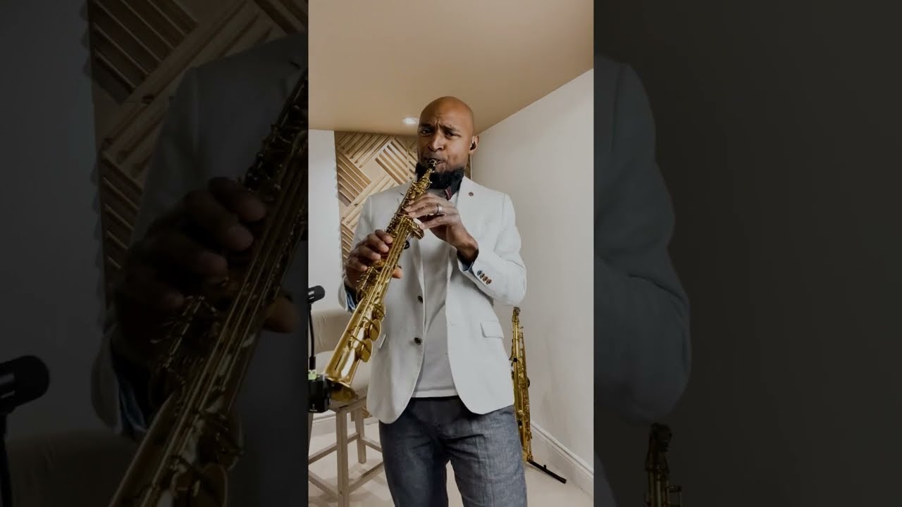2 Step In The Living Room (Sax Cover) | Terrace Martin & Alex Isley
