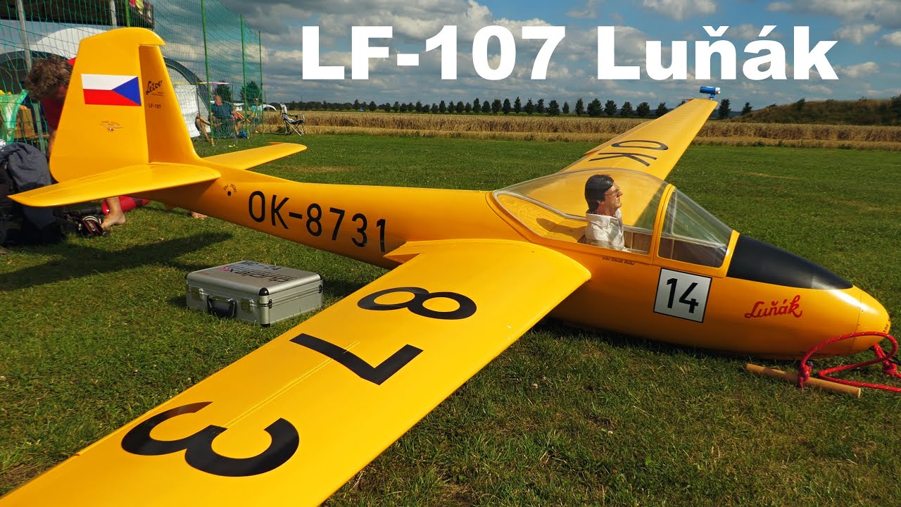 Letov LF-107 Lunak | giant scale RC glider | 4K | Holesov 2021