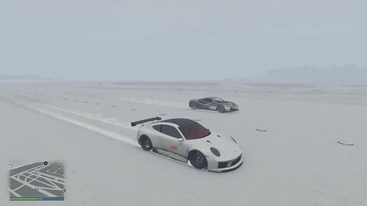 GTA V Online | Grotti Turismo Omaggio vs Comet S2