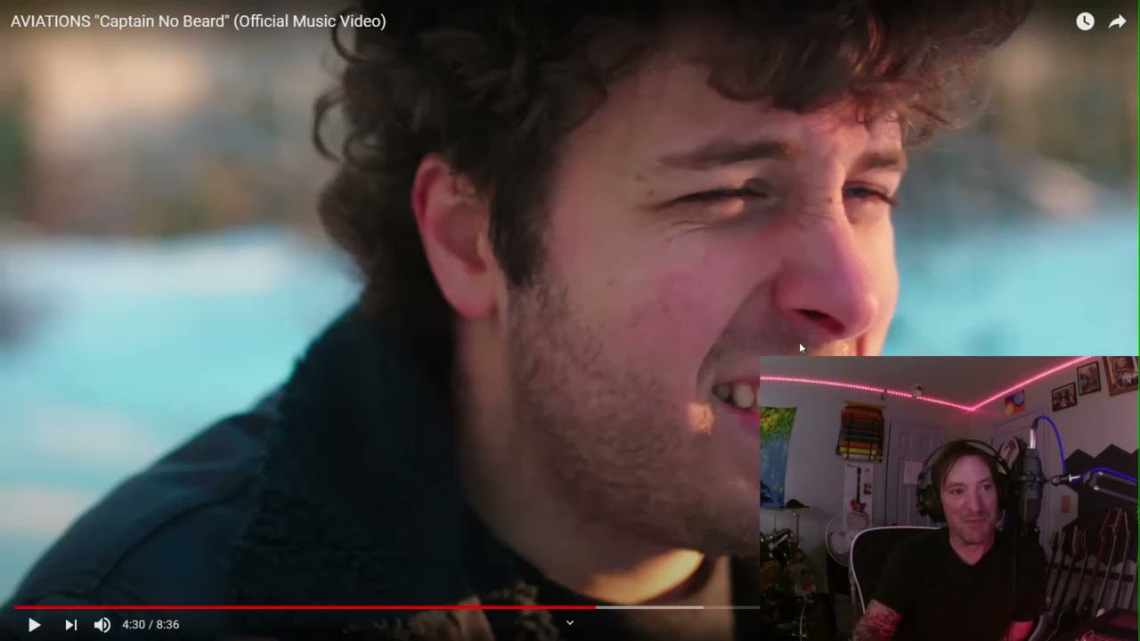 Aviations Capitain No Beard reaction.