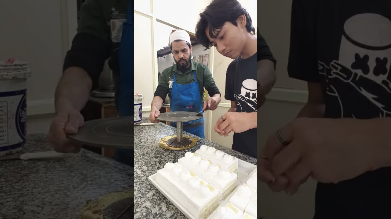 Cakes.by.design  is live!