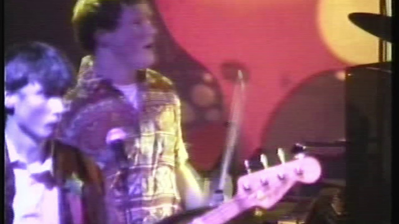 Narcosis - The Ambassador, supporting Hawkwind.  (Monday November 26th 2001)