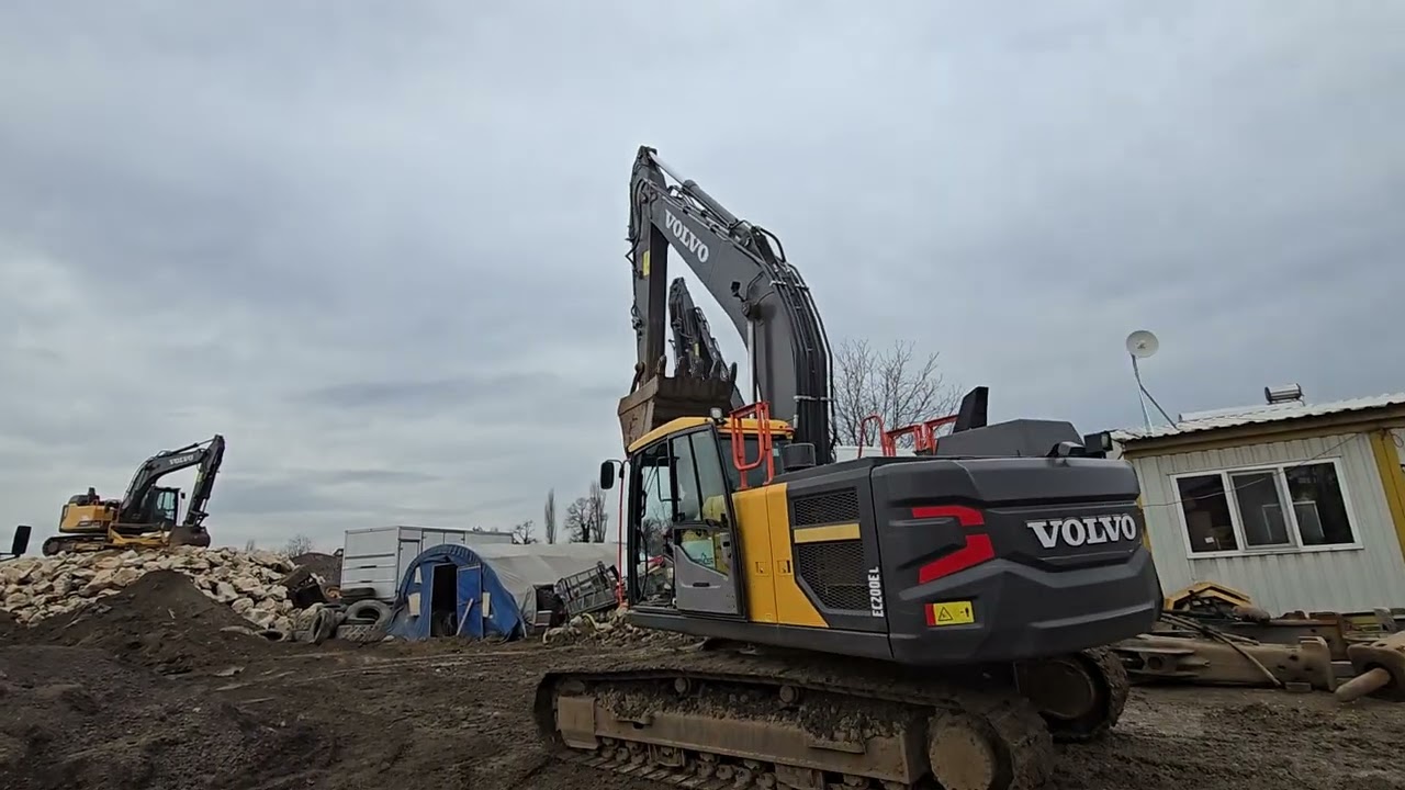 VOLVO EC210EL