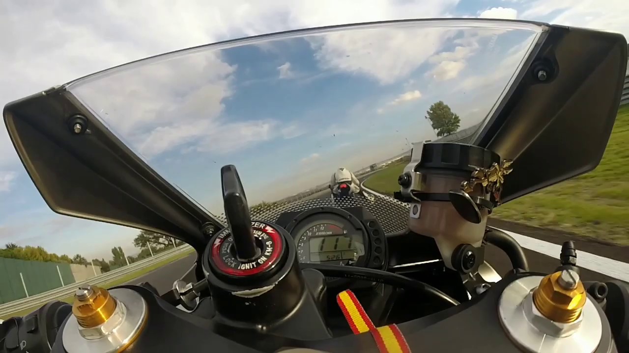 ZX10R 2005 vs 2008 Jarama Race Track