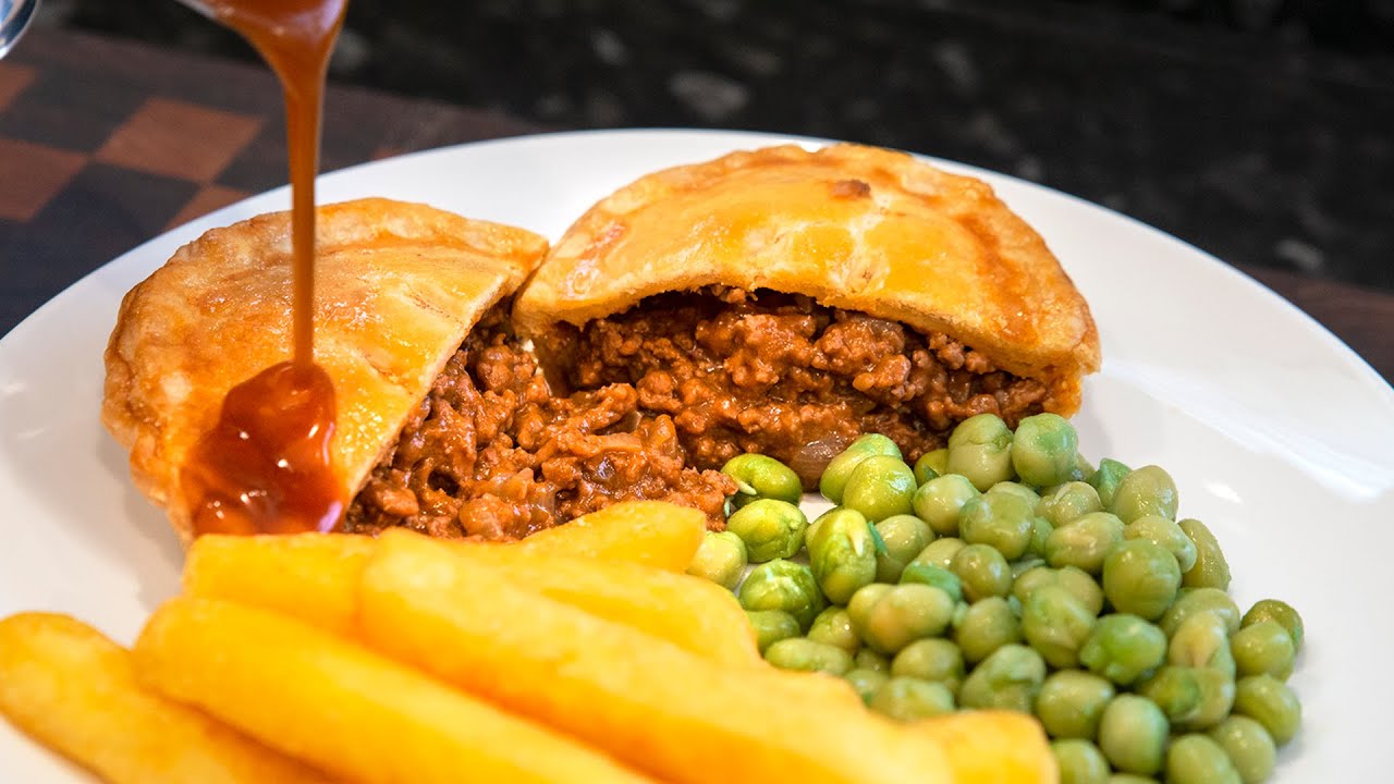 Minced/Ground Beef Pies, Best pies on the planet, definitely a keeper.