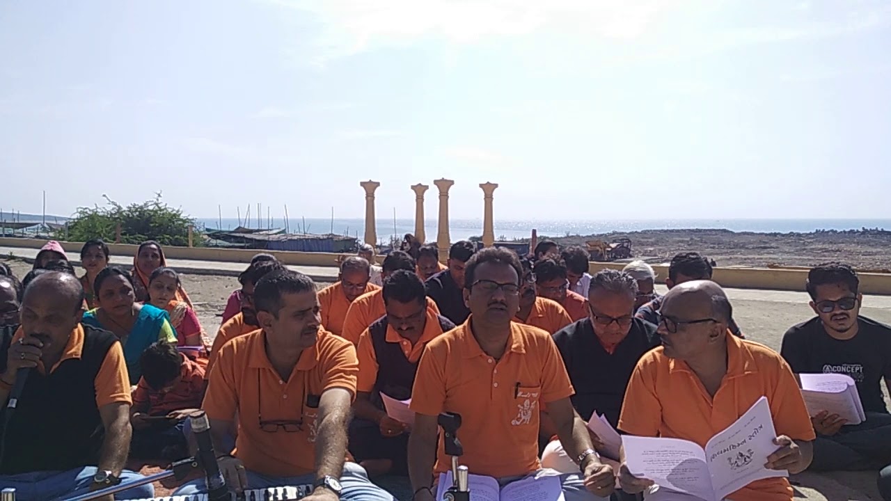 शिव स्तुति - शम्भू शरणे पड़ी, मांगू घड़ी रे घड़ी.....