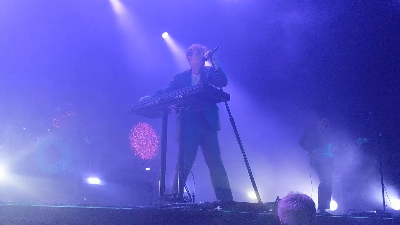 Into my arms live - COIN - Orlando