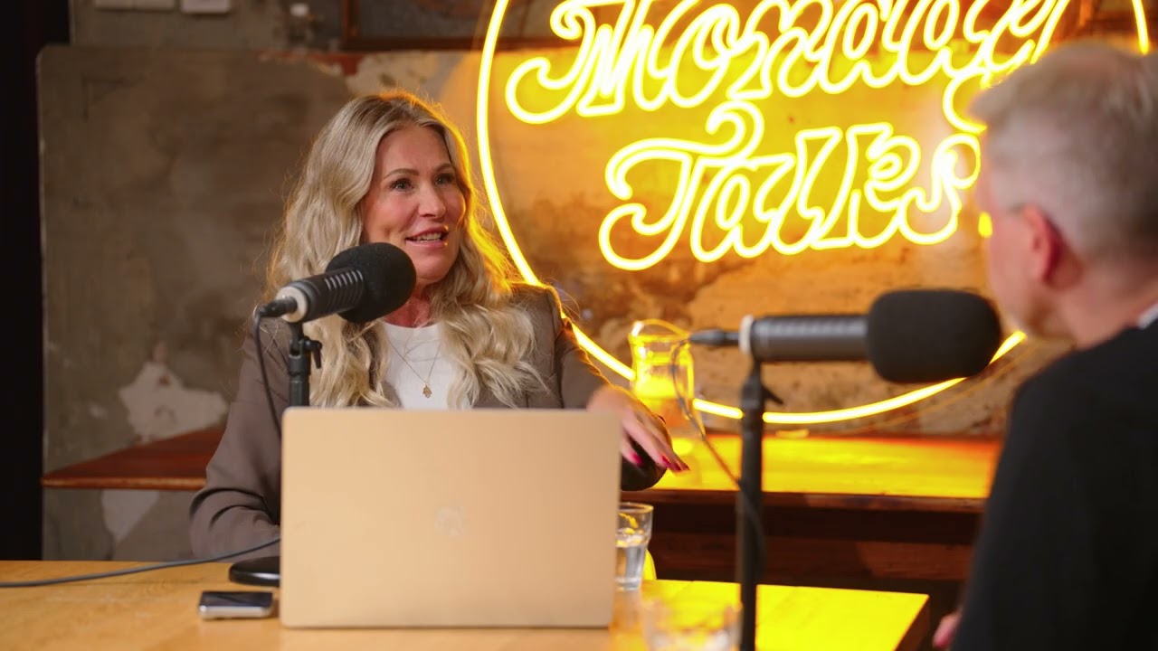 Monday Talks Podcast |  Panu Luukka &ndash; Juokseeko teid&auml;n kulttuuri edelleen 90-luvun farkkutakissa?