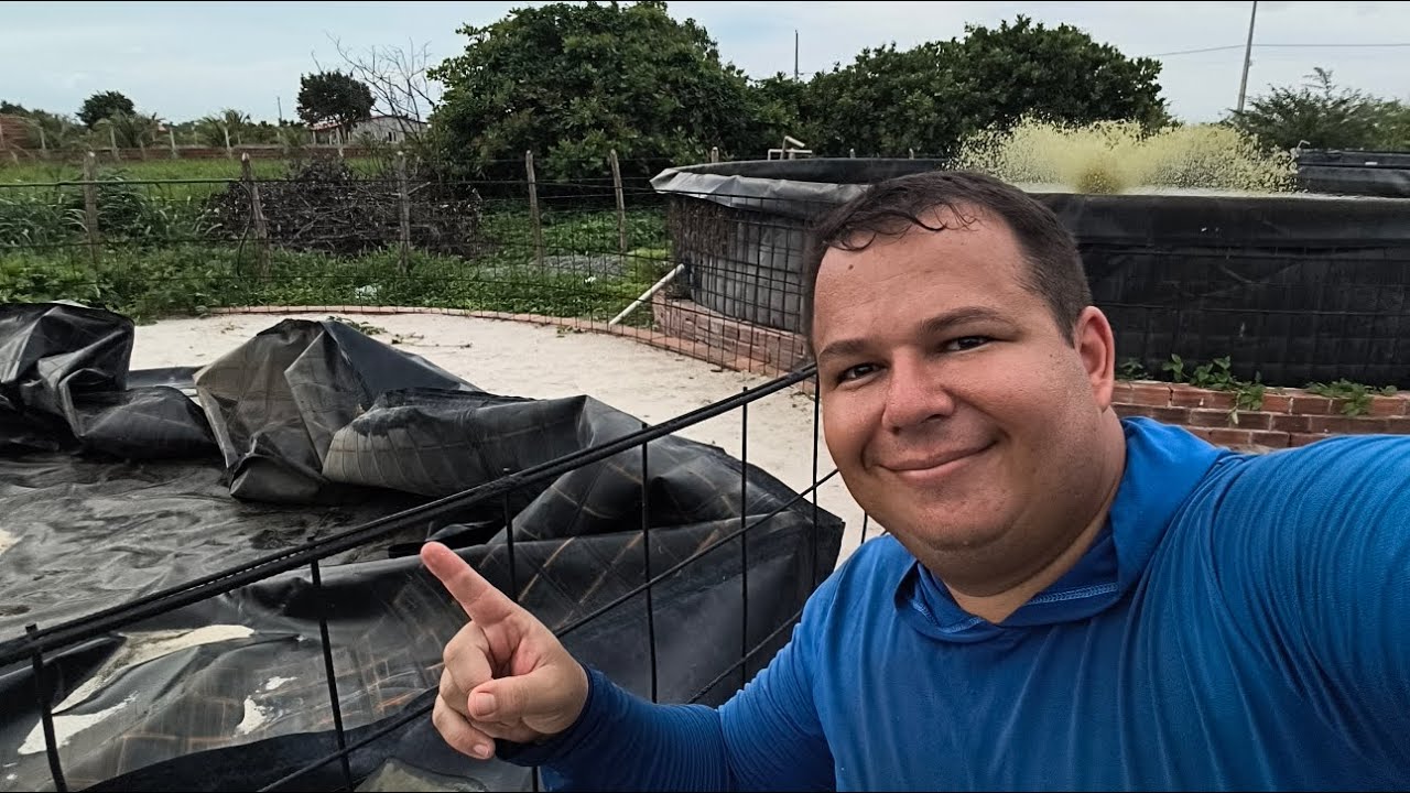 Mostrando a estrutura do tanque PEAD - estamos PINTANDO