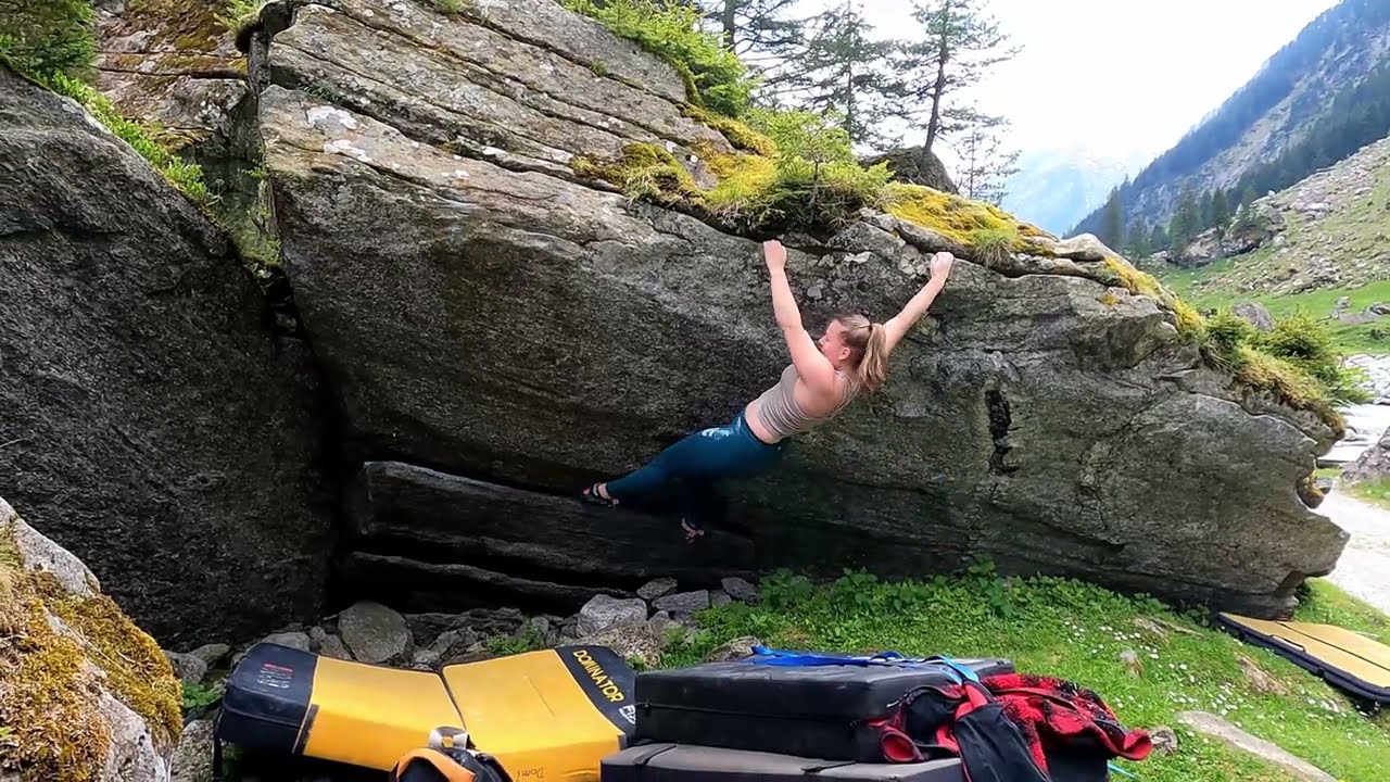 Österreich | Zillertal | Bouldern | 6a - 6c+