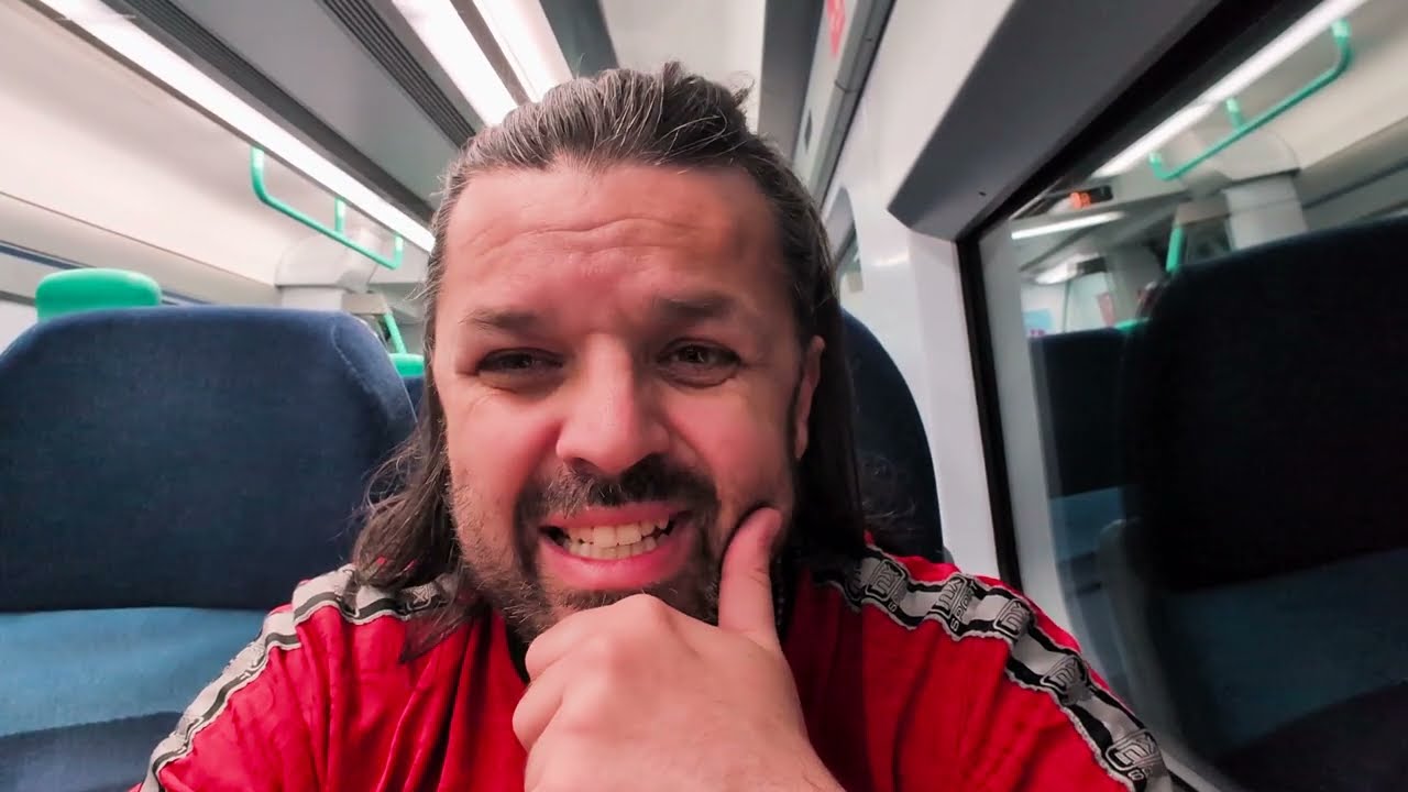 Travel Vlog Episode 5 : Traveling Back From Ramsgate And A Whole Lot Of Talking. (4K)