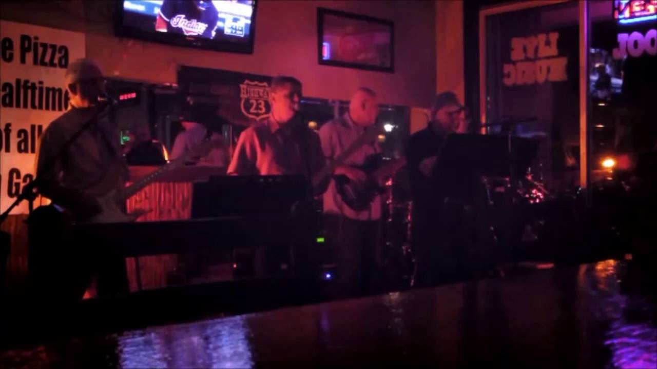 Highway 23 Band  Heard it Through the Grapevine - Knock on Wood
