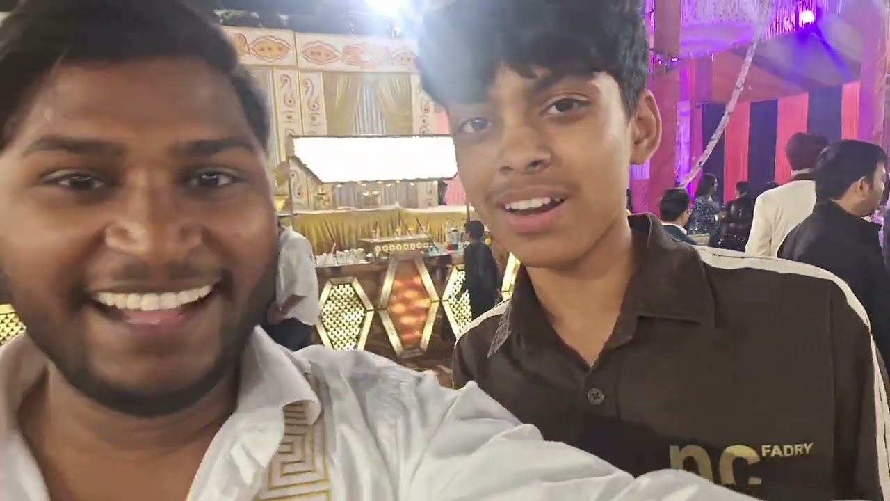 Aaj Gaye shaadi mein 😀❤️ #tranding #minivlog #lifeisbutadream #viral #vlog #youtube 